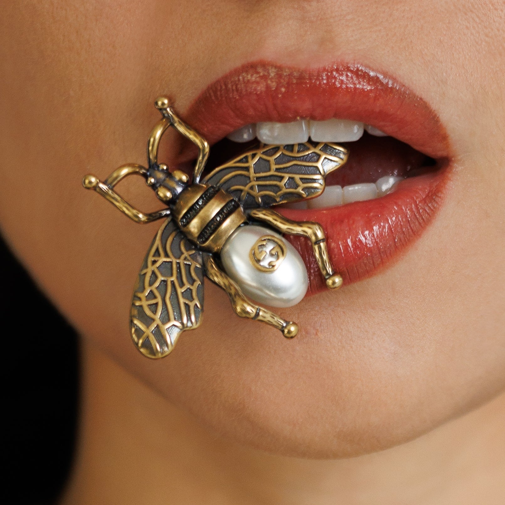 Bee Brooch – Ahava J