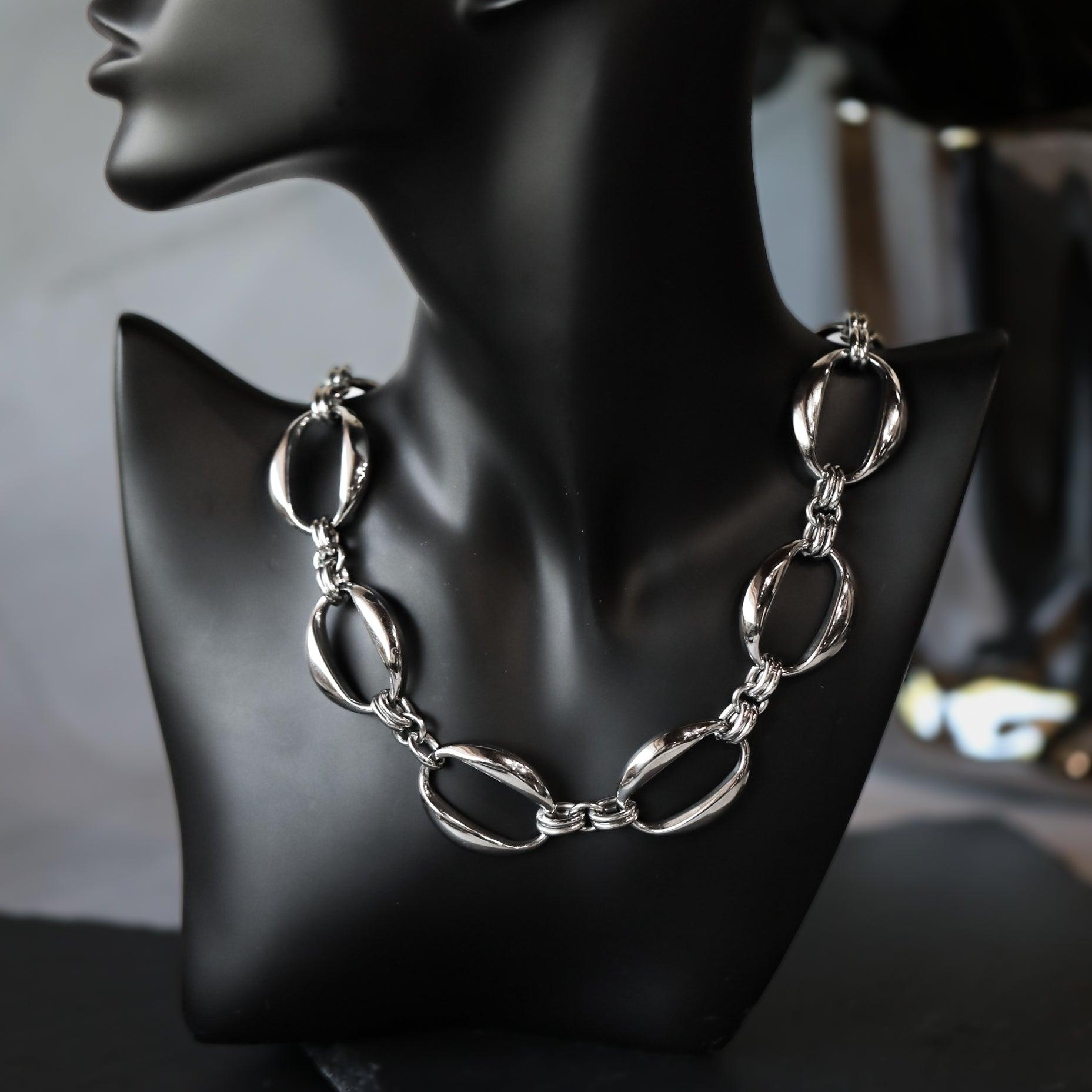 Julietta Necklace- Silver