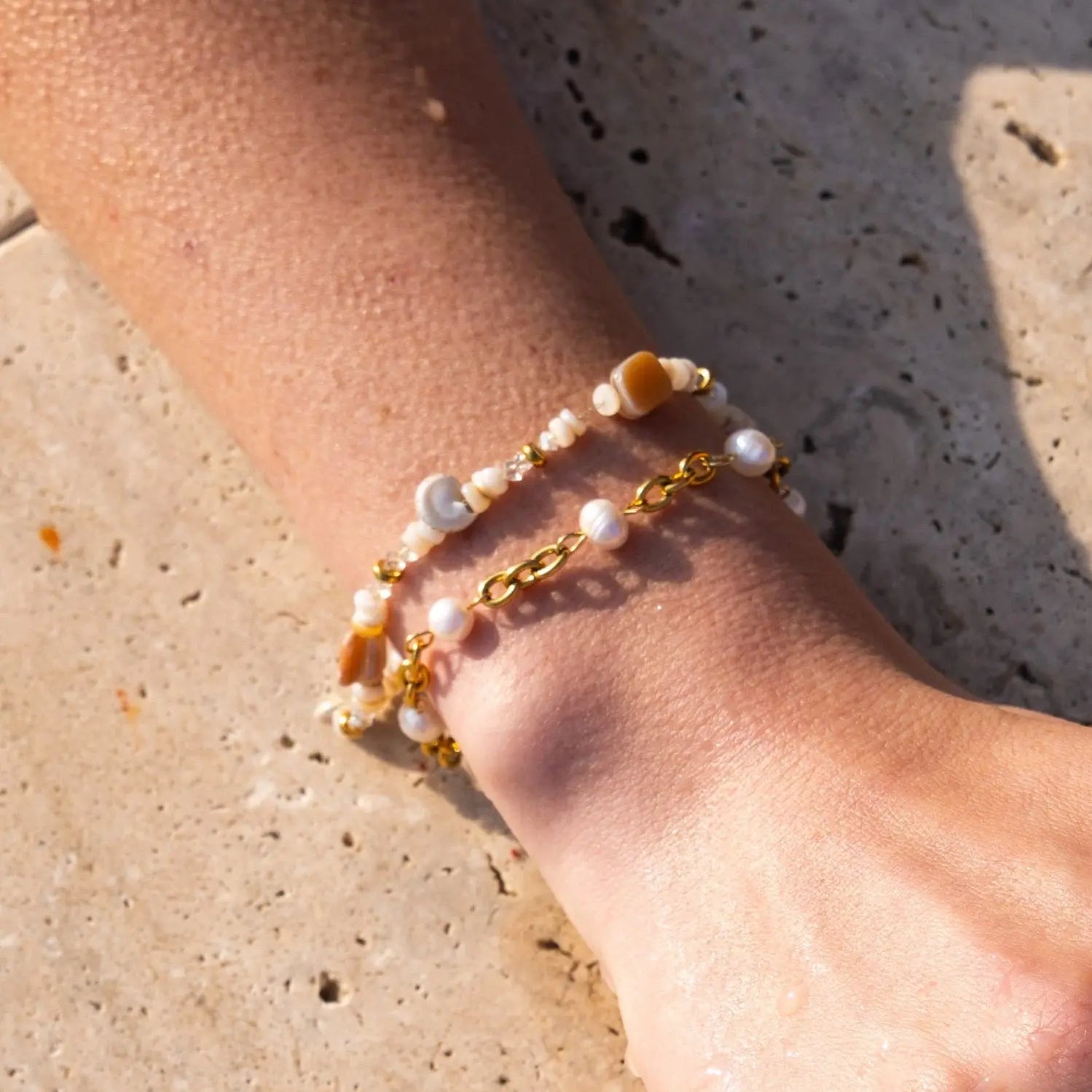 Nixie Pearl Bracelet