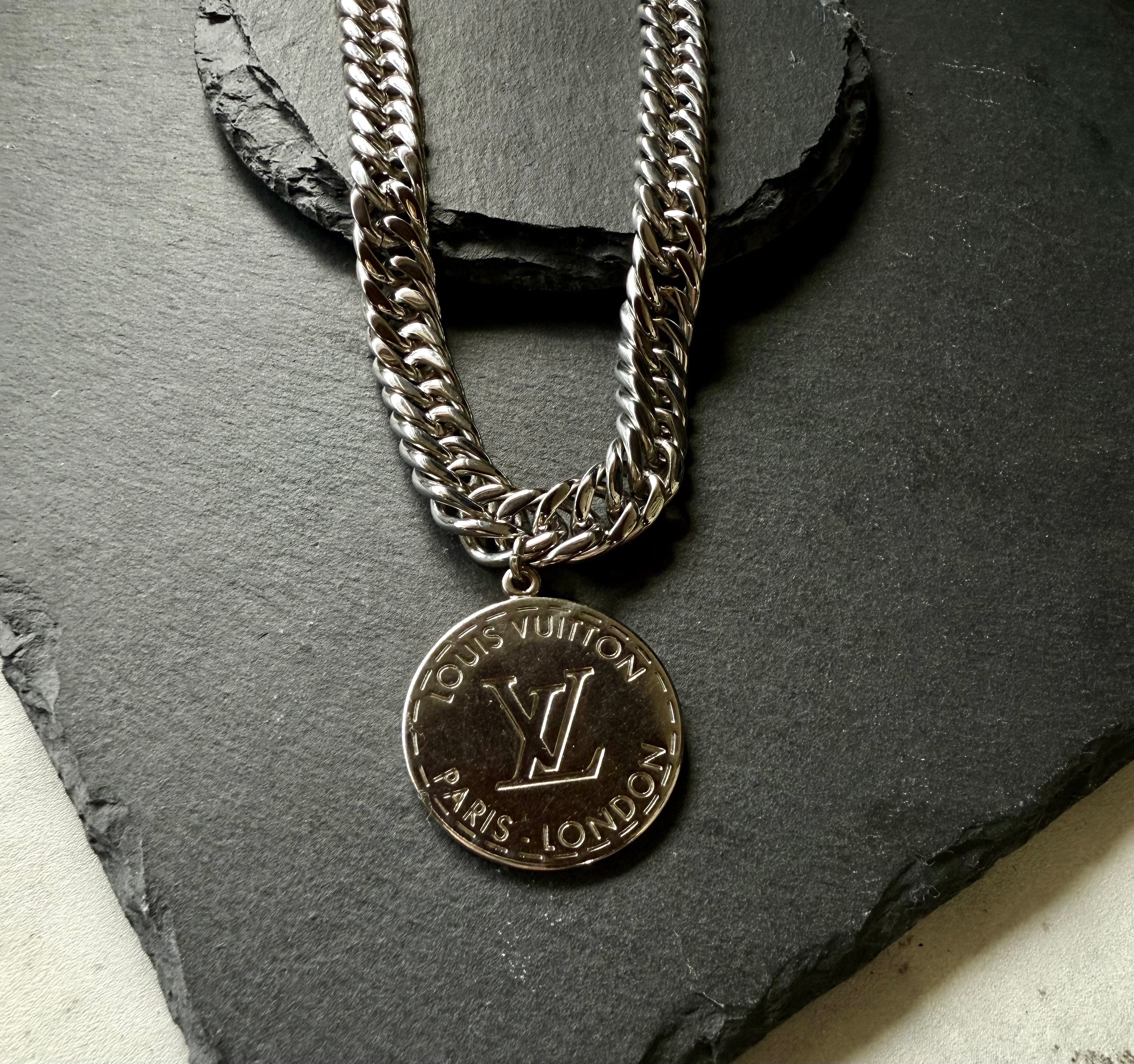 Silver Paris London Necklace